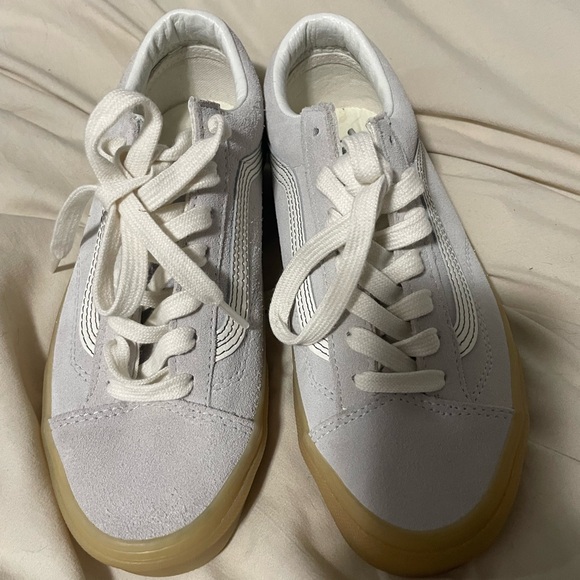 Shoes - VANS